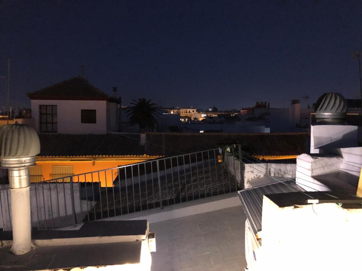 Home In Seville V33-B ภายนอก รูปภาพ