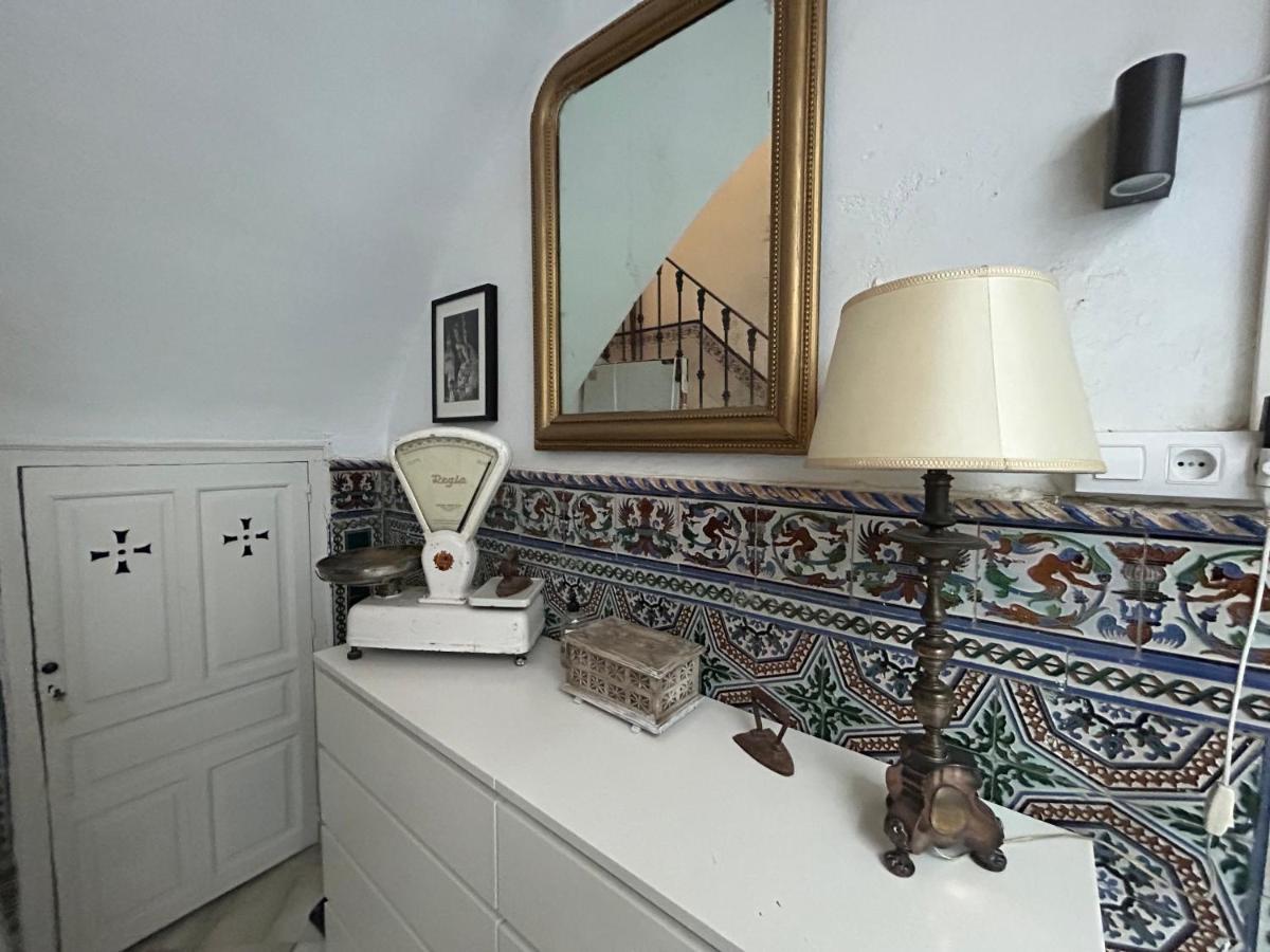 Home In Seville V33-B ภายนอก รูปภาพ