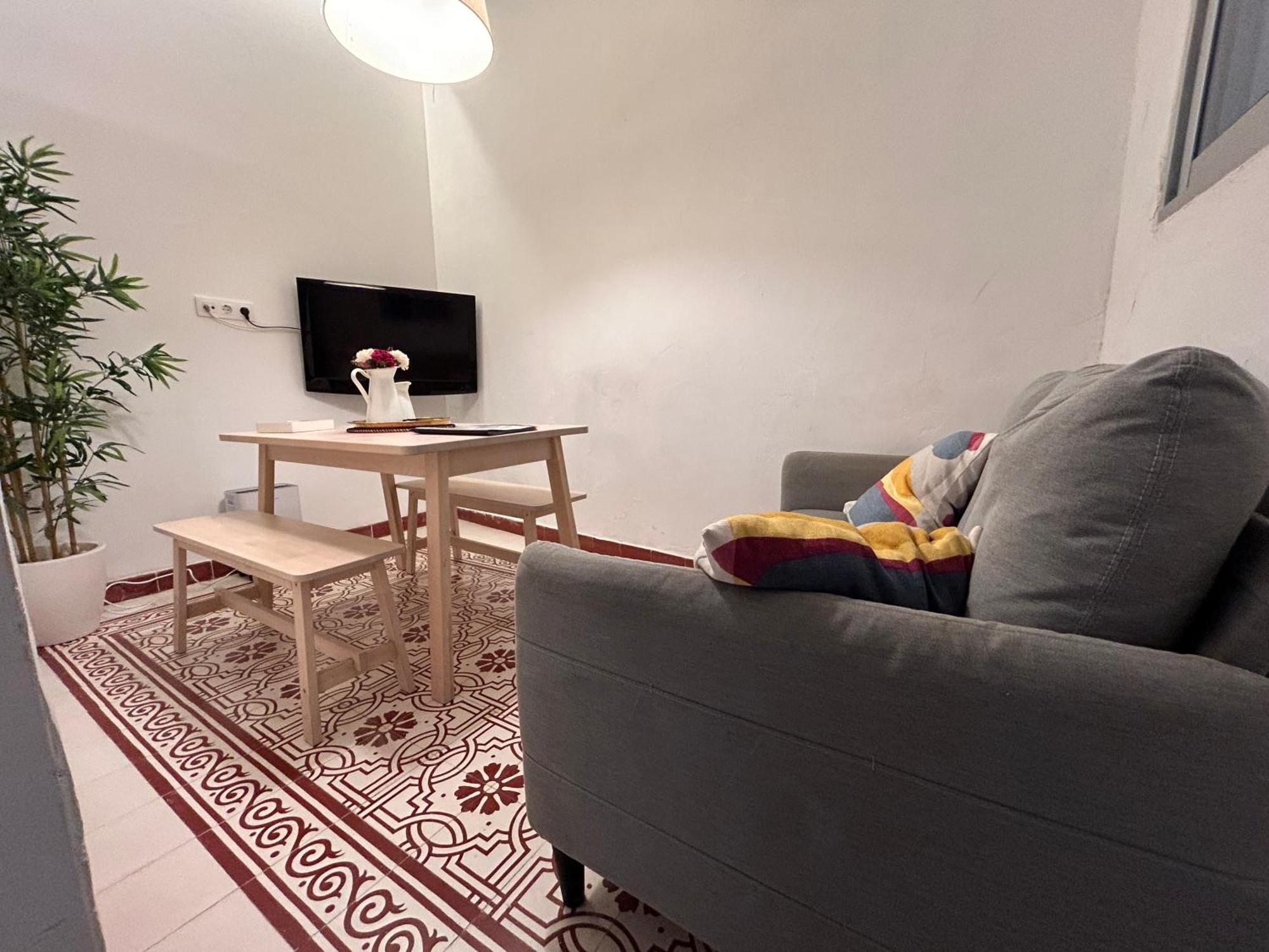 Home In Seville V33-B ภายนอก รูปภาพ