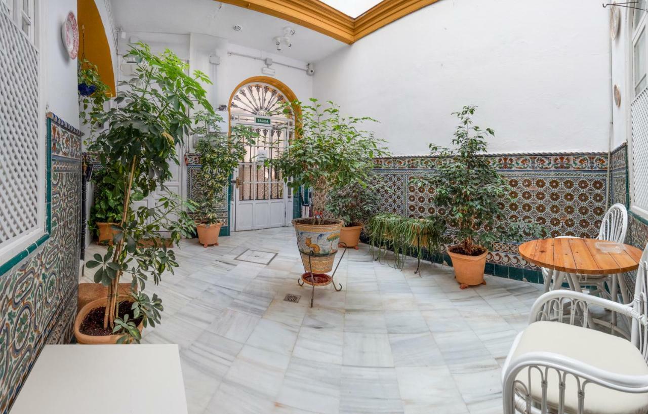 Home In Seville V33-B ภายนอก รูปภาพ