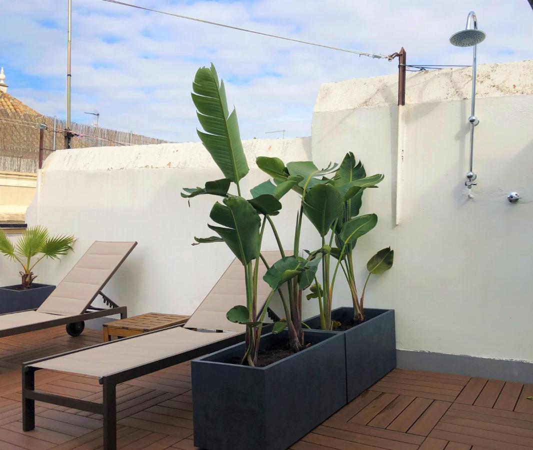 Home In Seville V33-B ภายนอก รูปภาพ