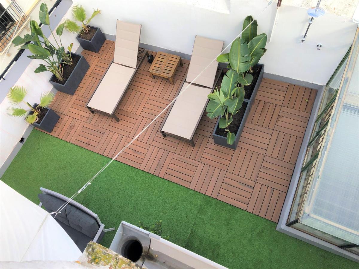 Home In Seville V33-B ภายนอก รูปภาพ